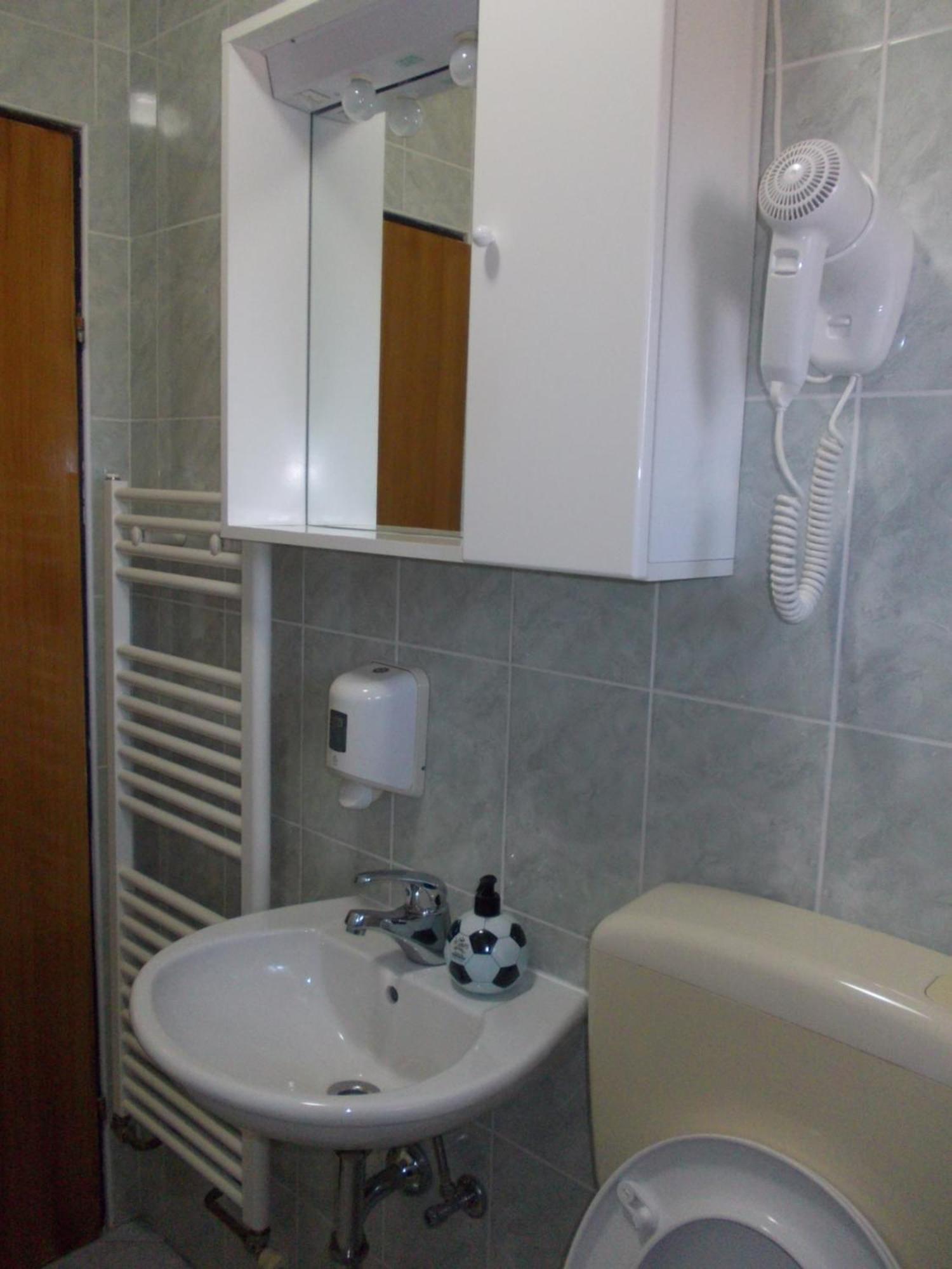 רסטובקה Guesthouse Ana&Ljubo מראה חיצוני תמונה