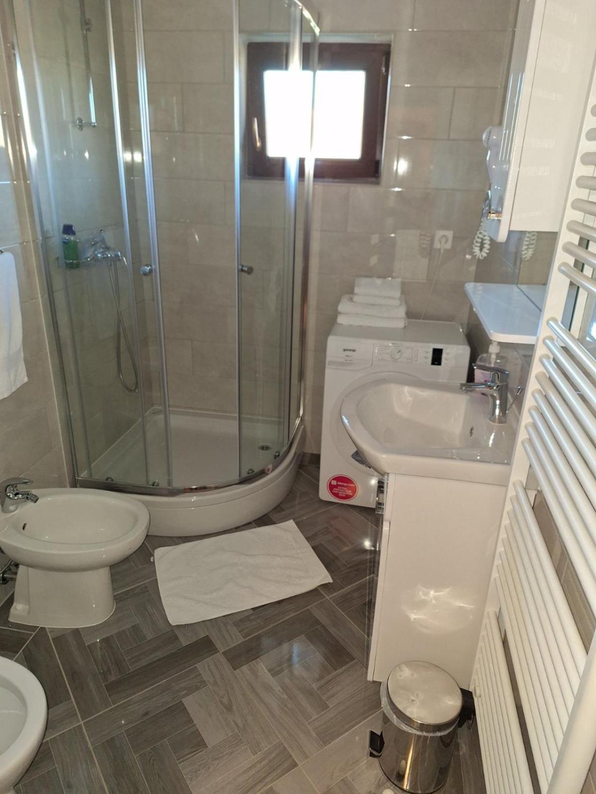 רסטובקה Guesthouse Ana&Ljubo מראה חיצוני תמונה