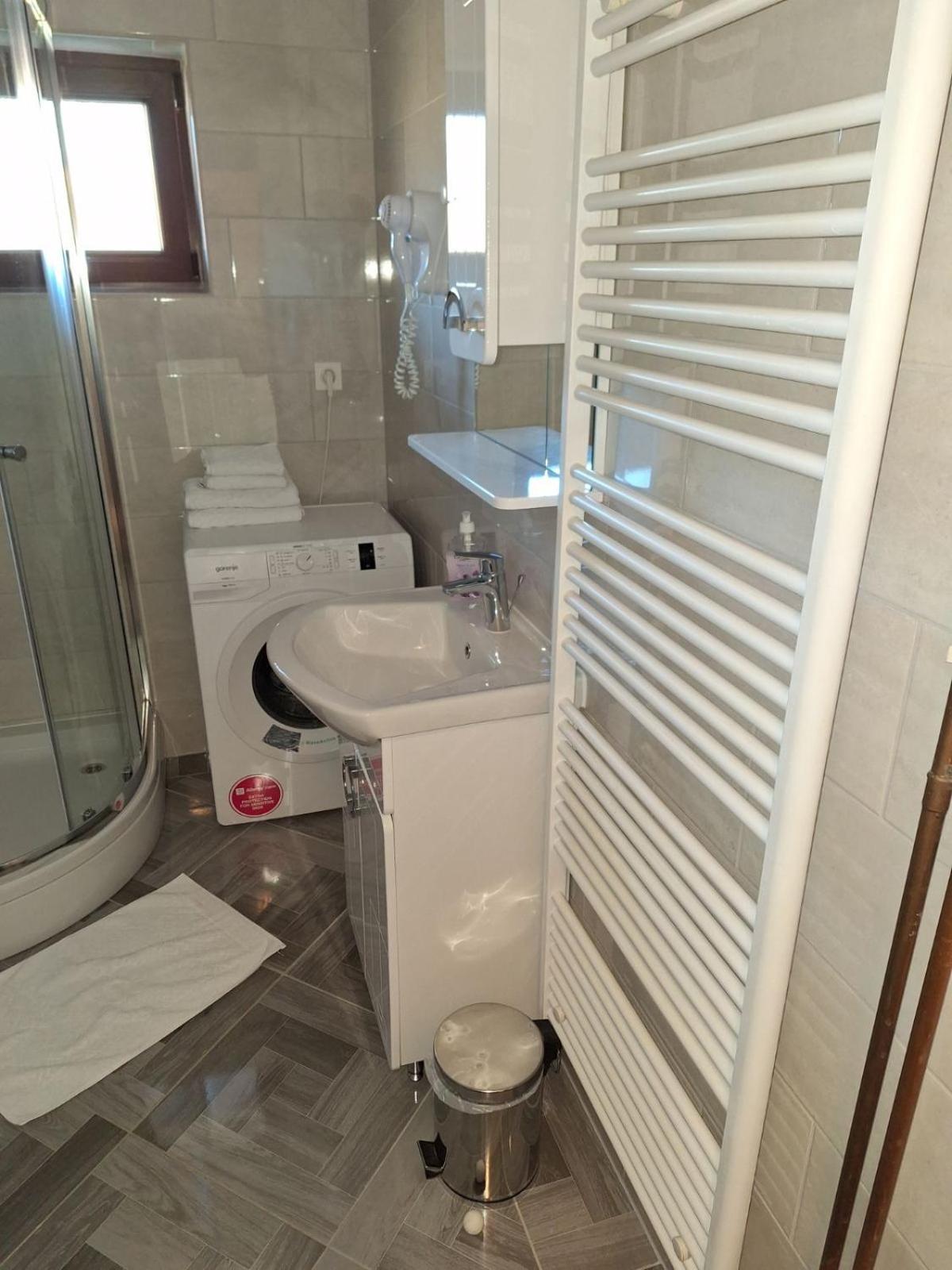 רסטובקה Guesthouse Ana&Ljubo מראה חיצוני תמונה