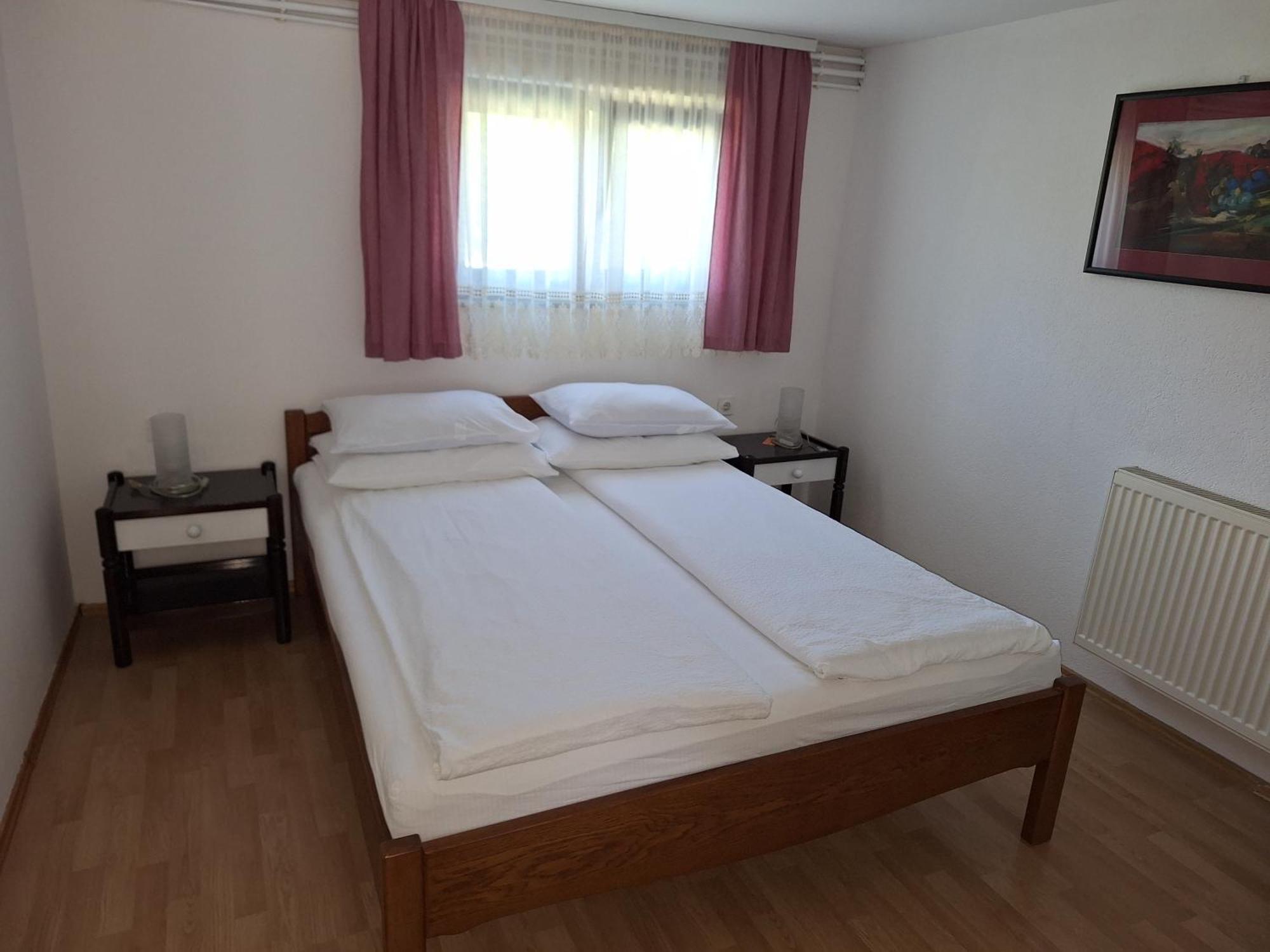 רסטובקה Guesthouse Ana&Ljubo מראה חיצוני תמונה